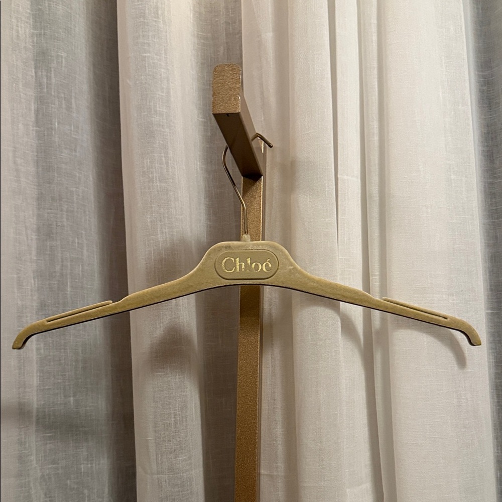 Chloe  Wardrobe Hanger